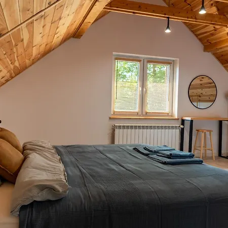 Dom Nad Potokiem * Korzkiew