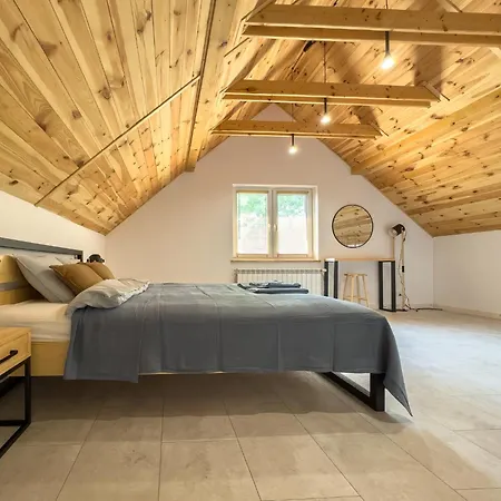 Feriehus Dom Nad Potokiem Korzkiew