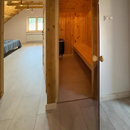 Dom Nad Potokiem * Korzkiew